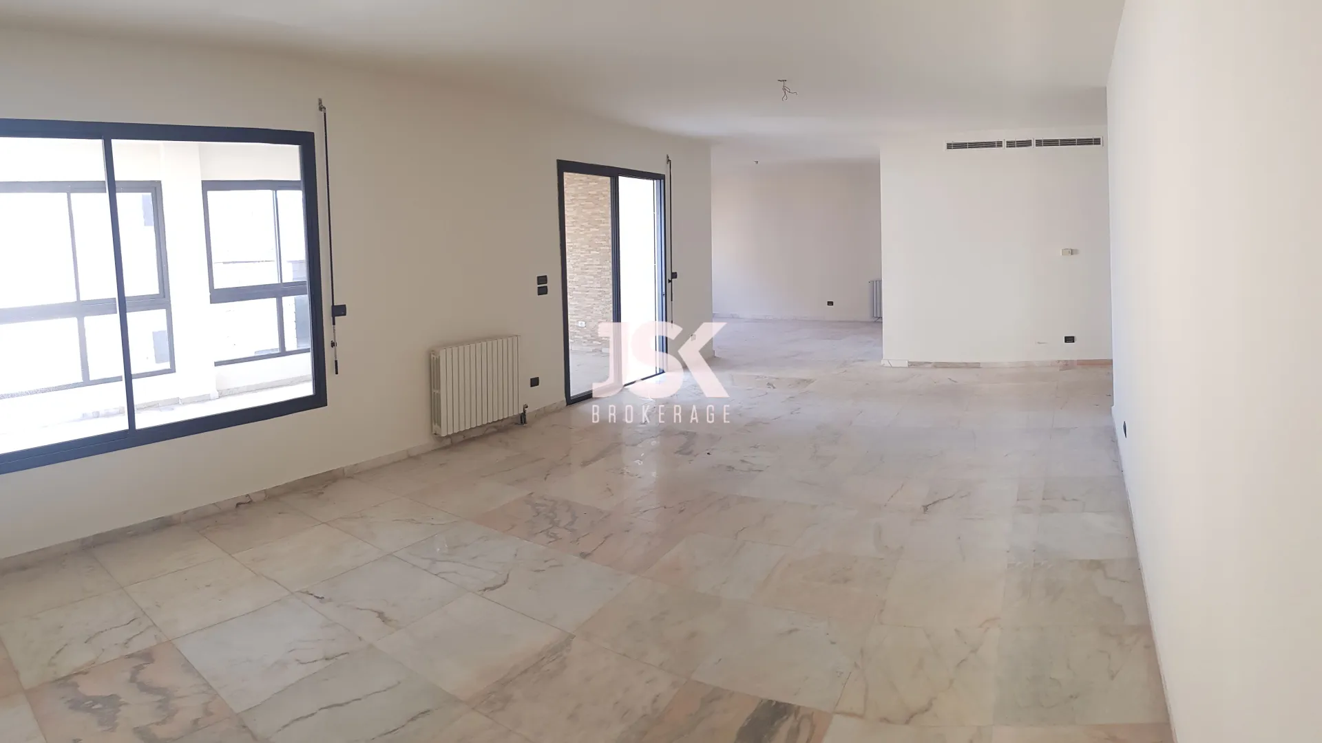 Apartment for Sale in Sarba - 4 bed, 5 bath