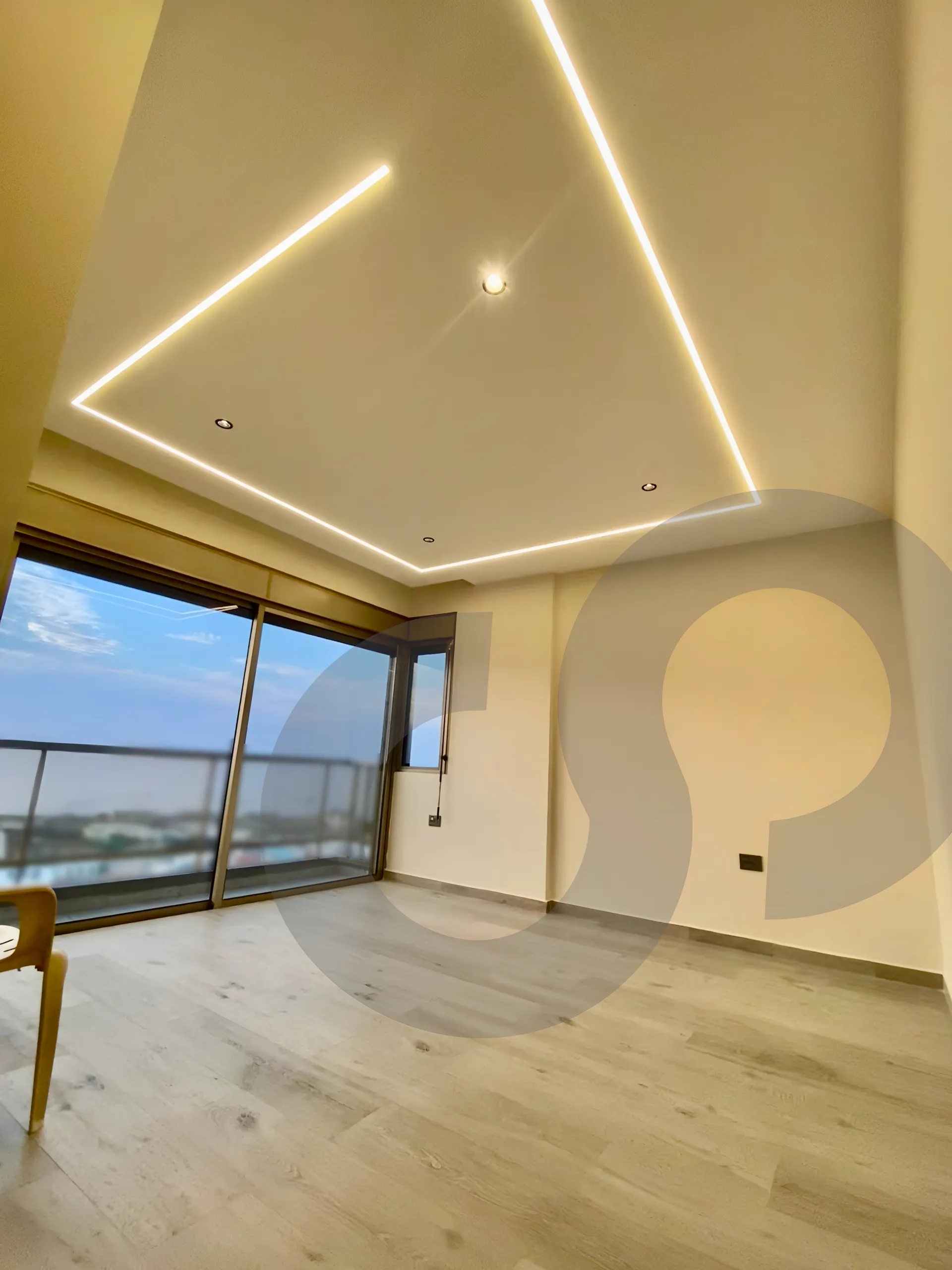 Apartment for Sale in Kfaryassine - 3 bed, 4 bath