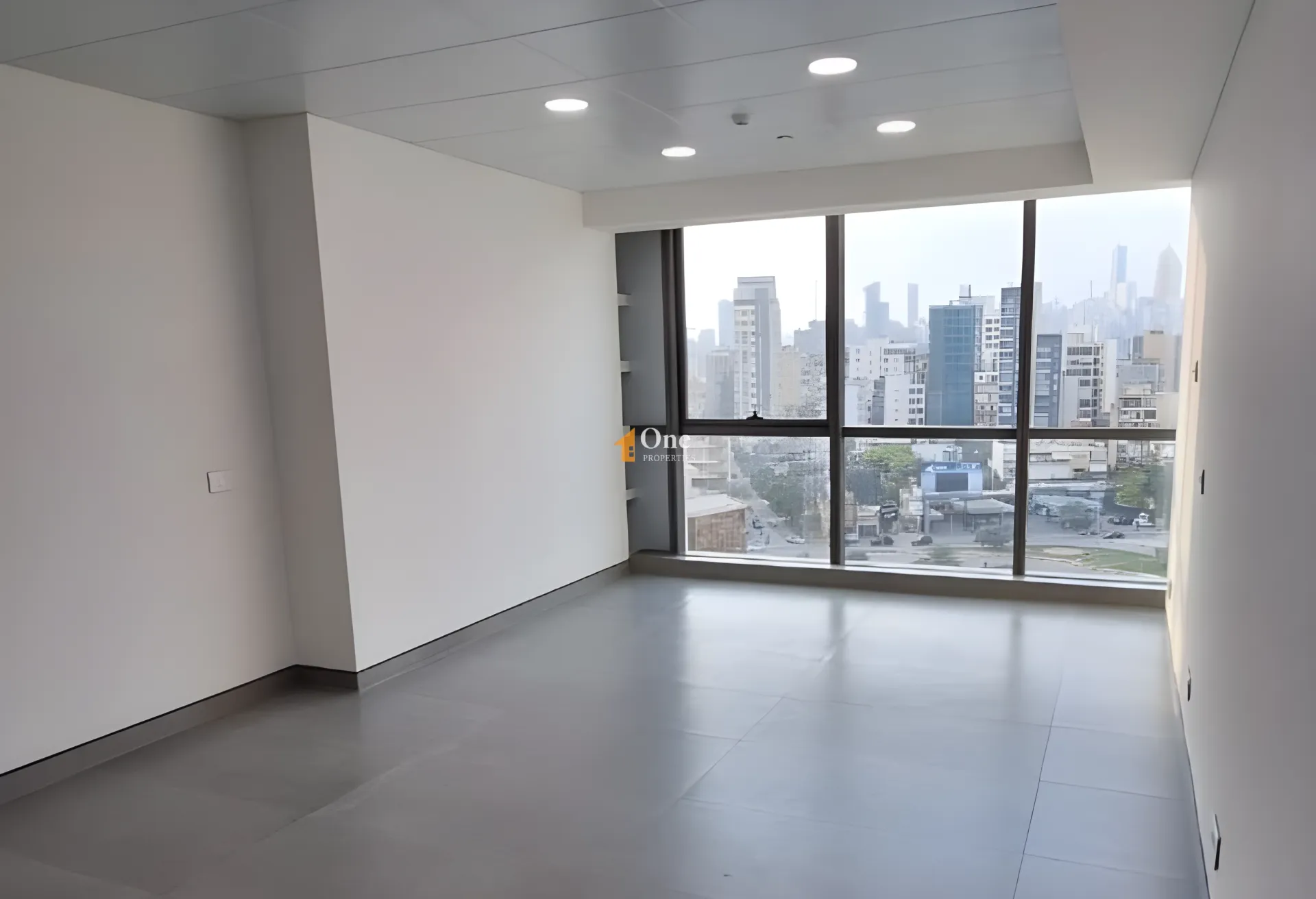 Office for rent in Dekwaneh, Lebanon