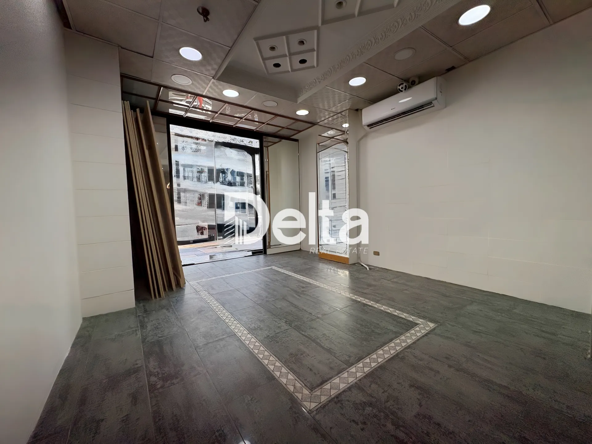 Shop for rent in Ras Al Naba'a
