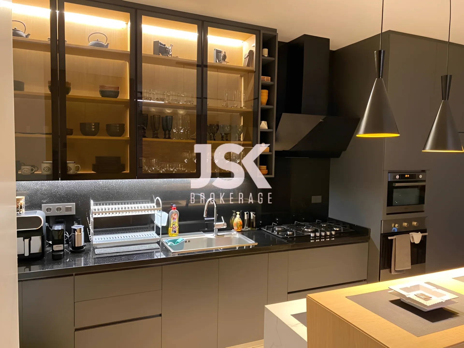 Apartment for Sale in Geitawi, Achrafieh, Beirut, Lebanon