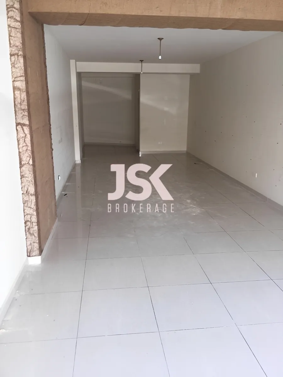 Shop for Sale in Tabarja