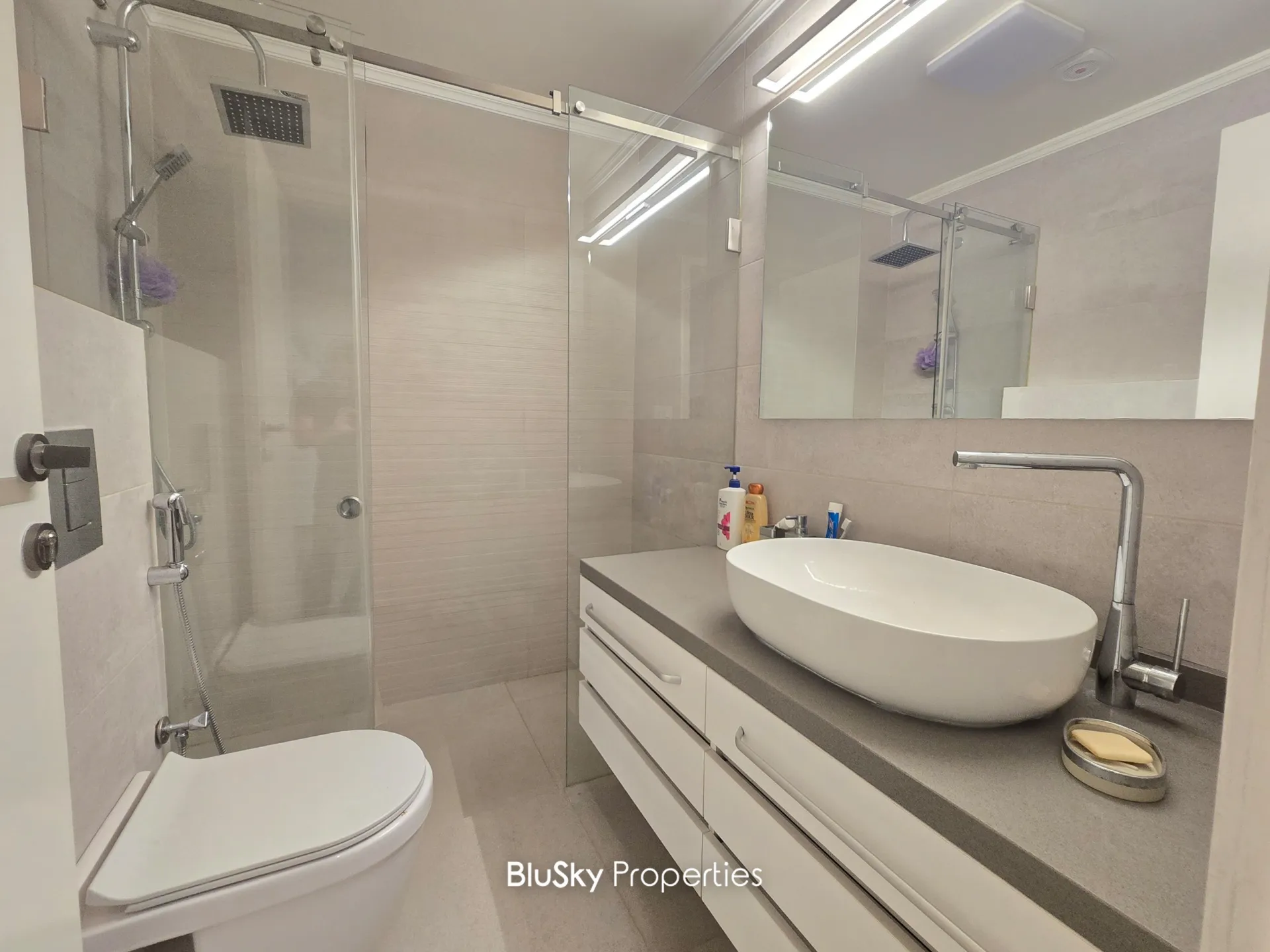 Apartment for rent in Mansourieh, lebanon