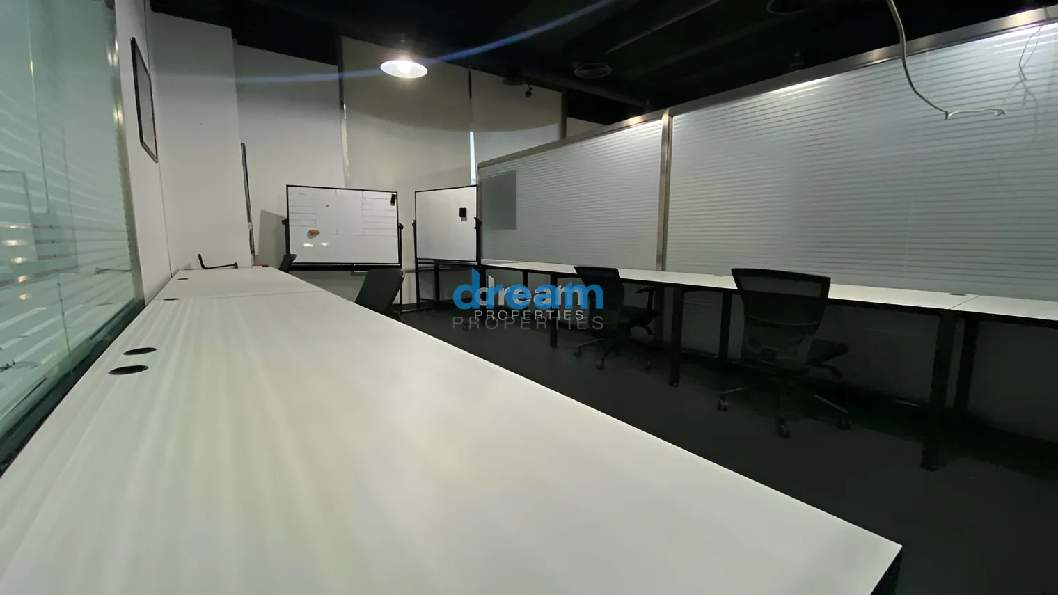 Office for rent in Dbayeh, Lebanon