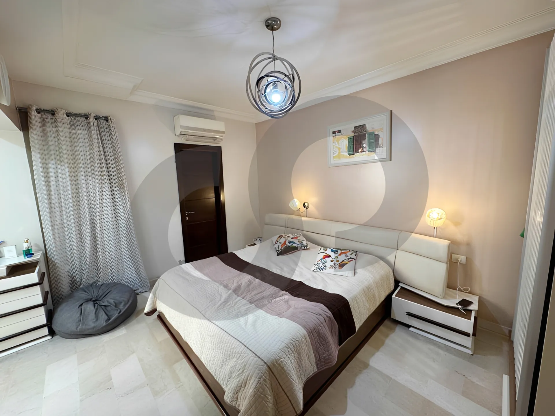Apartment for Sale in Sanayeh