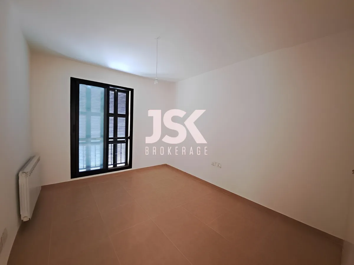 Apartment for Sale in Aatchane, Lebanon