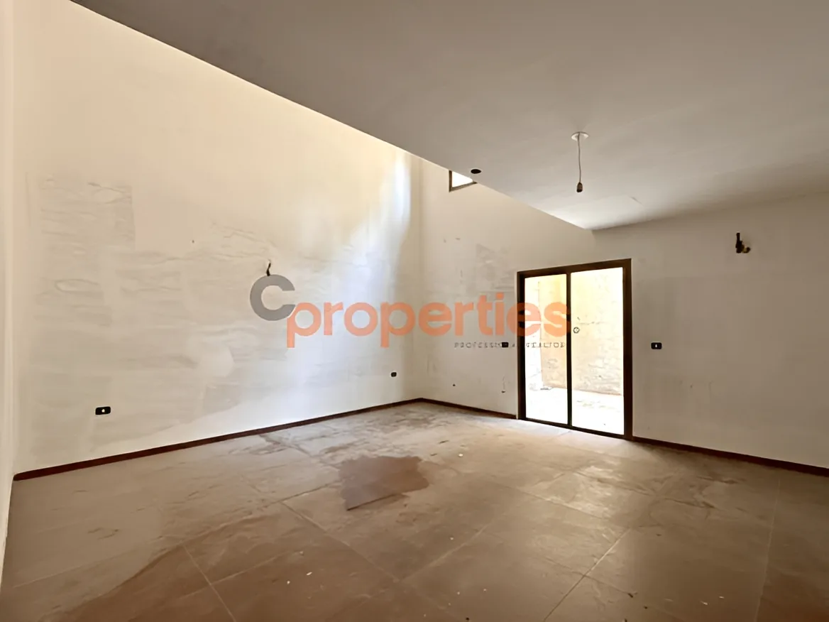 Apartment for Sale in Broummana - 3 bed, 3 bath