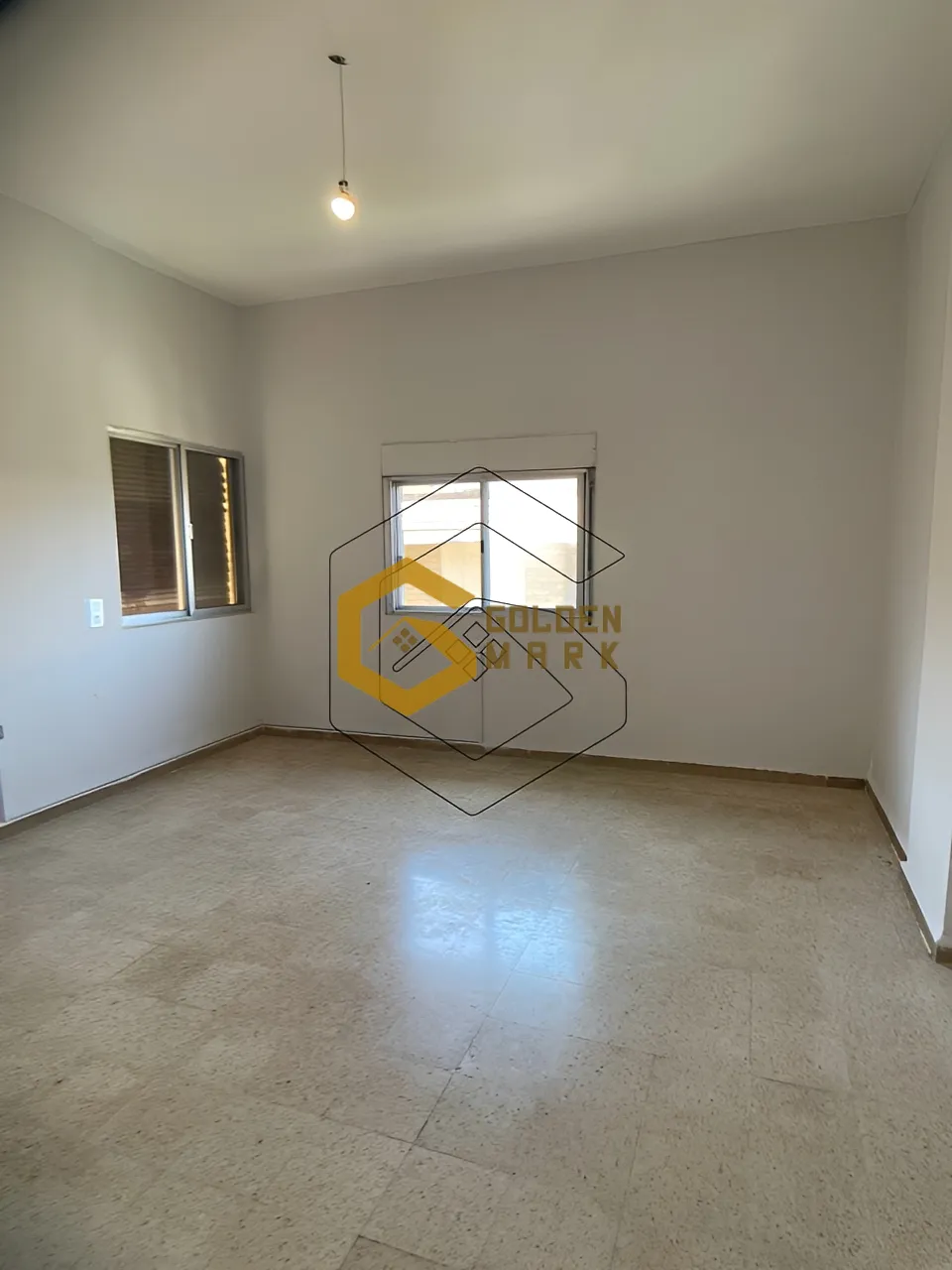 Apartment for Sale in Hlaliyeh