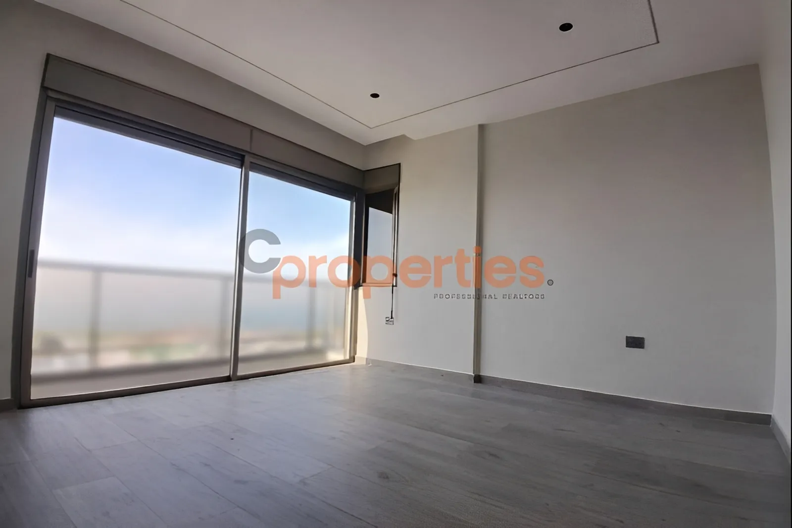 Apartment for Sale in Kfar Yassine - 3 bed, 3 bath