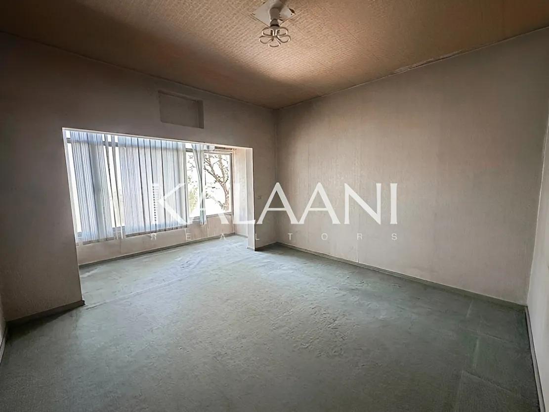 Showroom for rent in Antelias, Lebanon