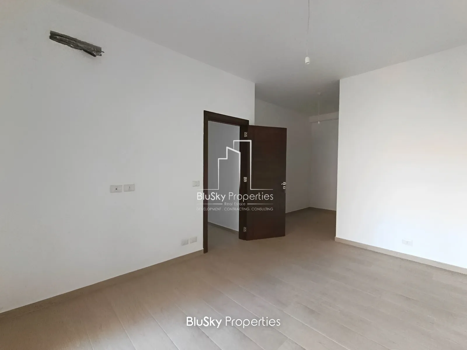 Apartment for Sale in Nahr Ibrahim - 3 bed, 3 bath