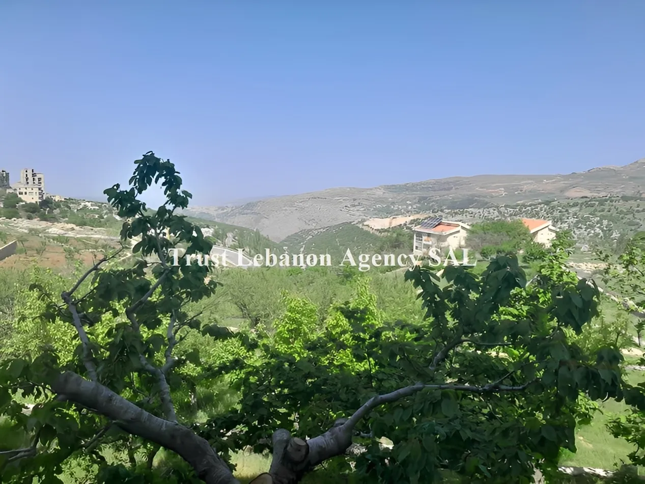 Land for Sale in Baabda Tarchich Lebanon