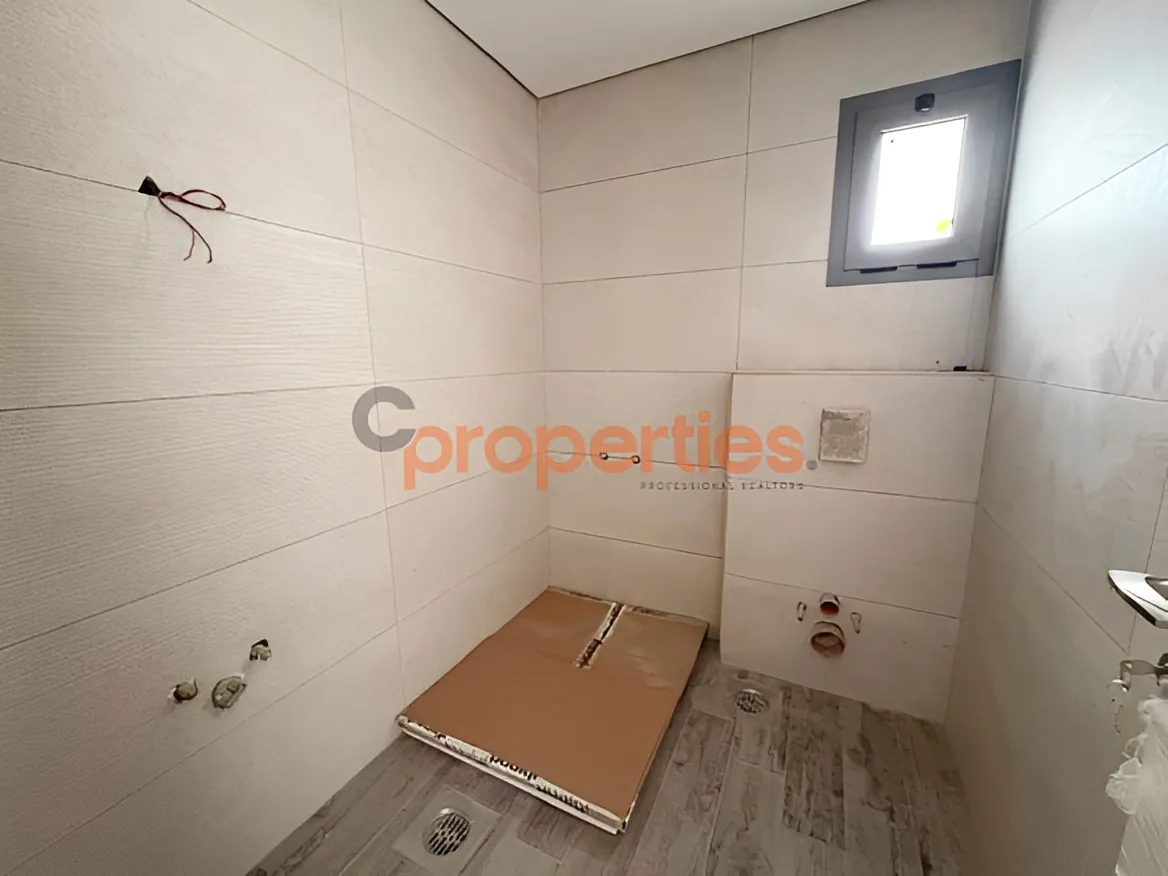 Apartment for Rent in Louaizeh