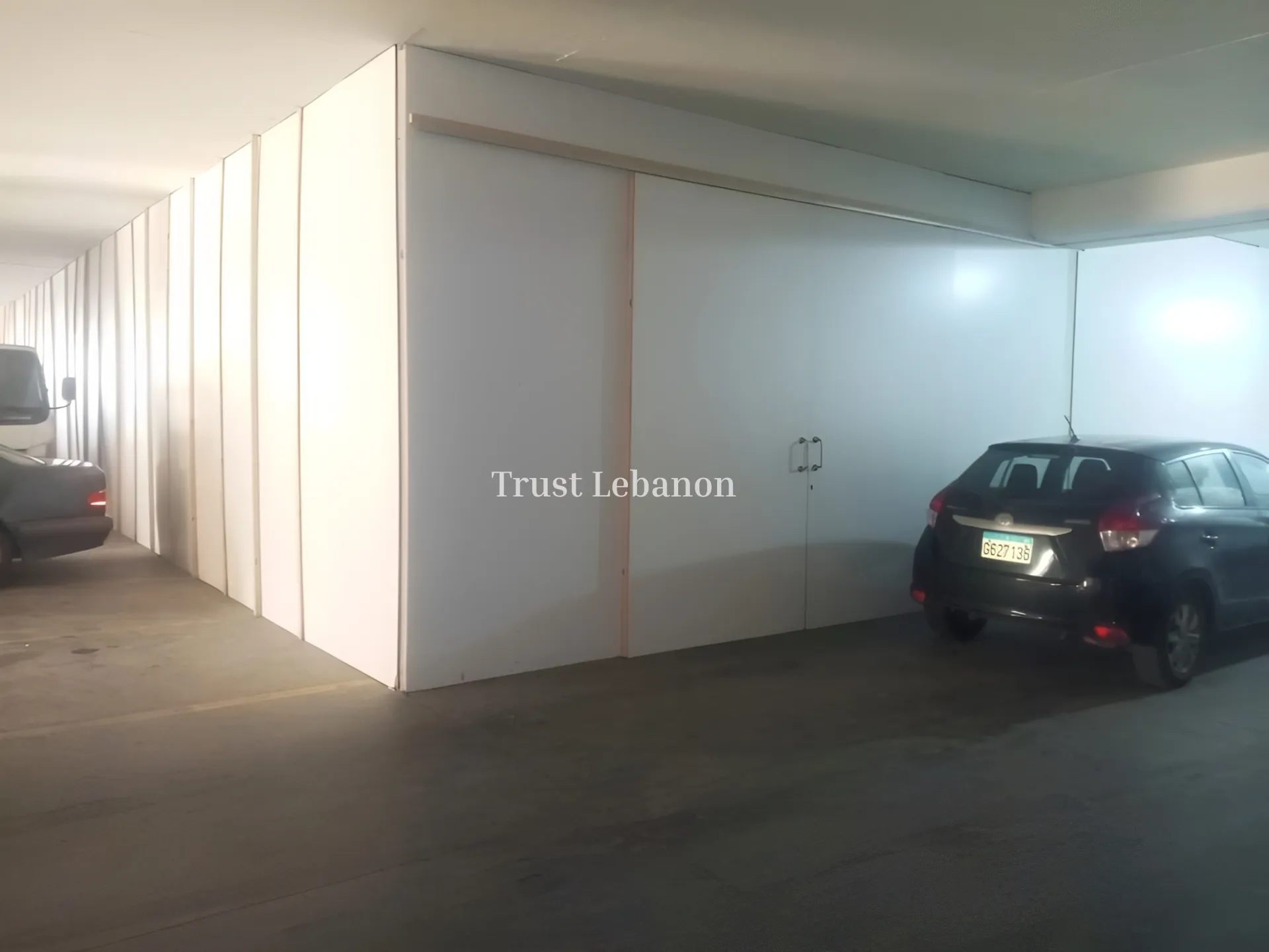 Warehouse for rent in Dekwaneh, Lebanon