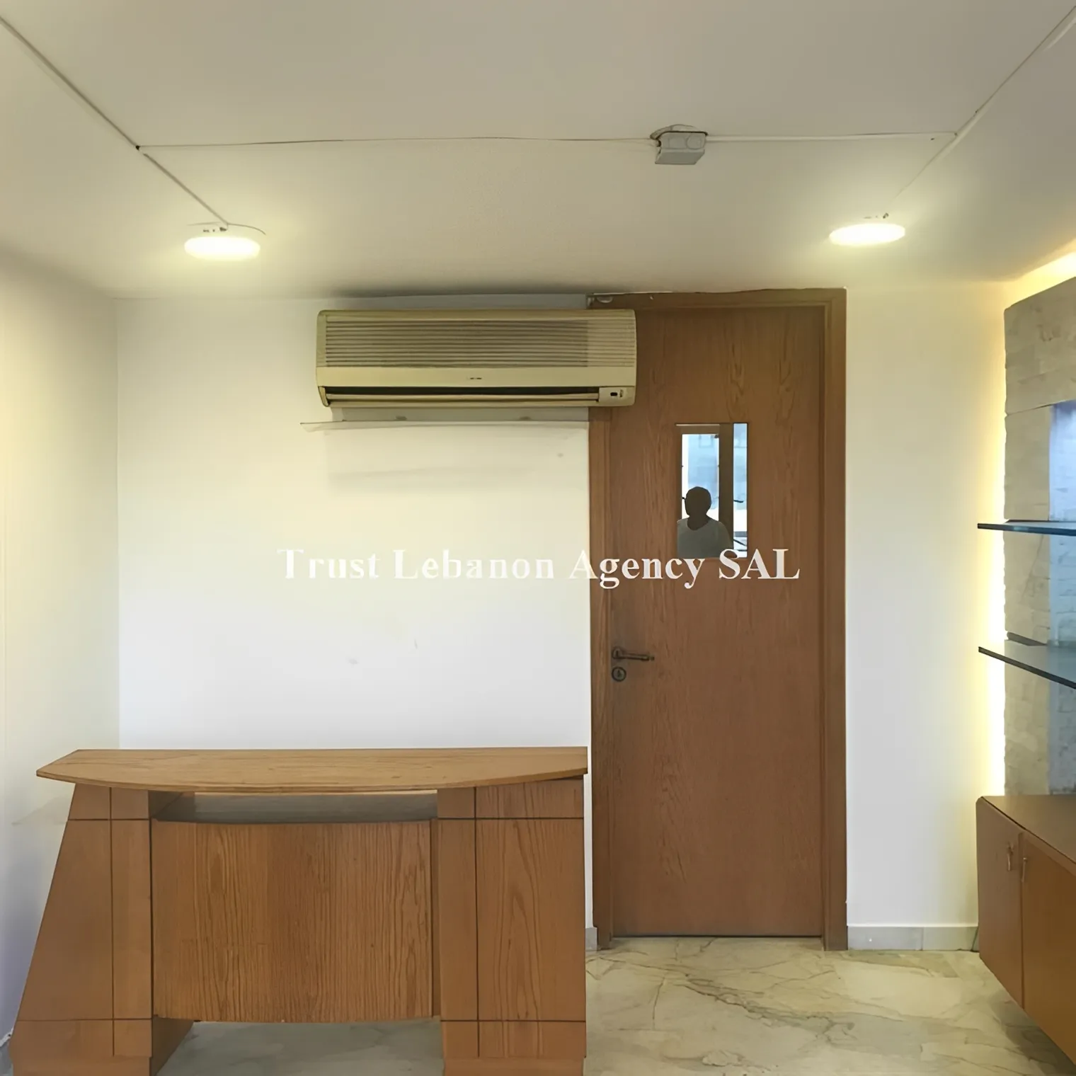 Shop For Sale in Metn, Sin El Fil