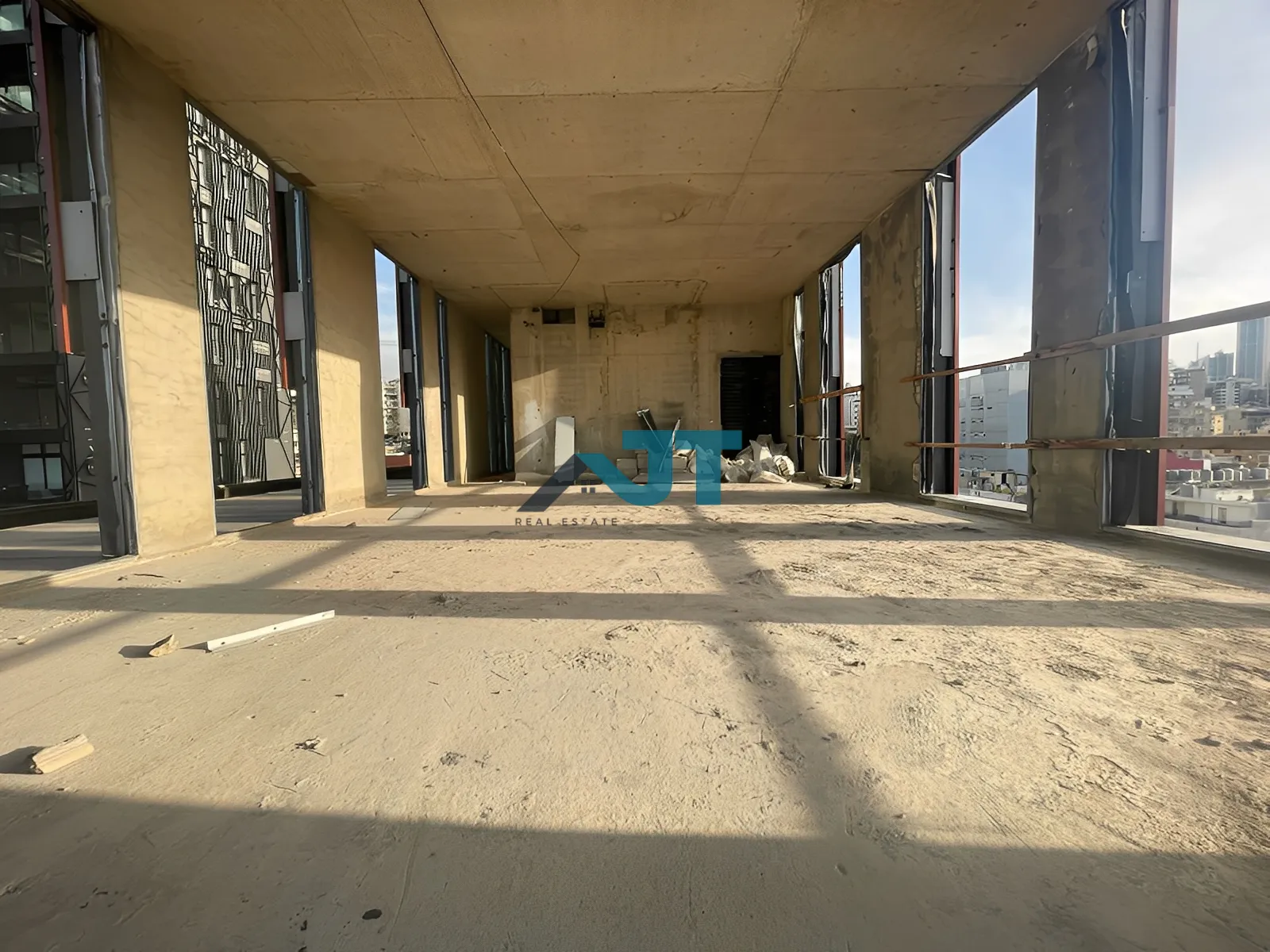 Apartment for Sale in Mar Mikhael - 4 bed, 4 bath