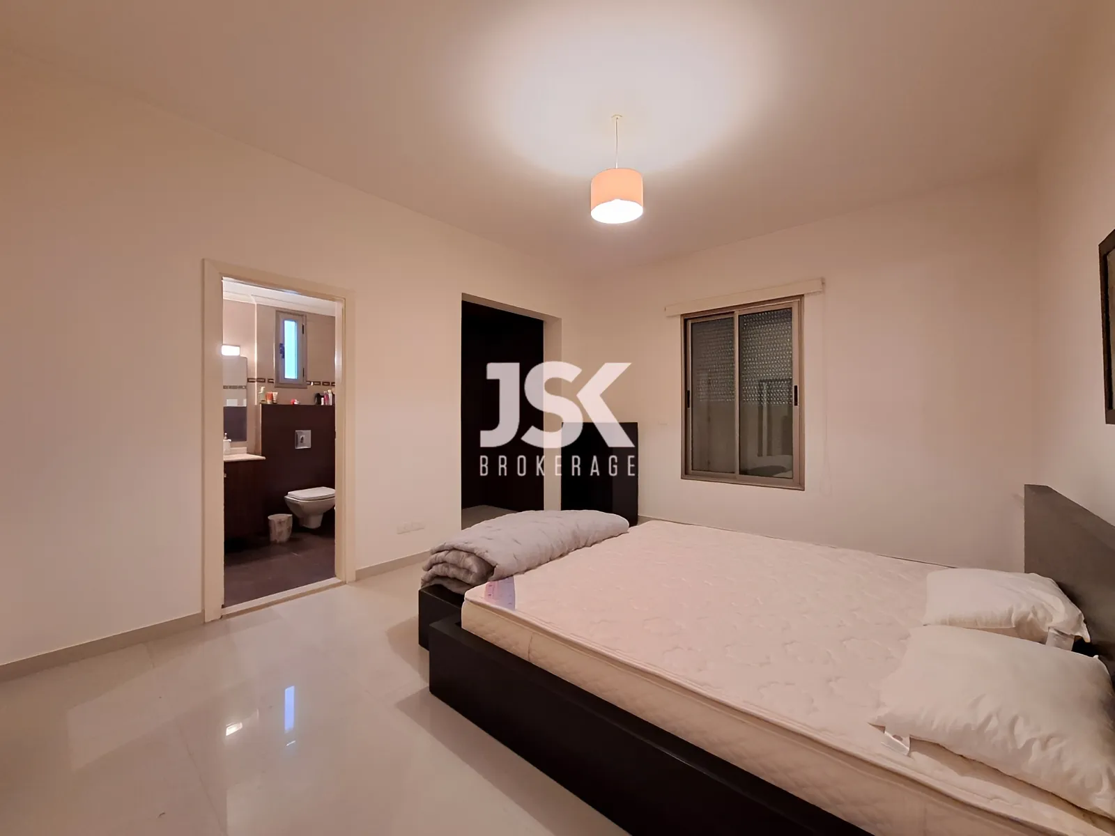 Apartment for Sale in Adma w Dafnah