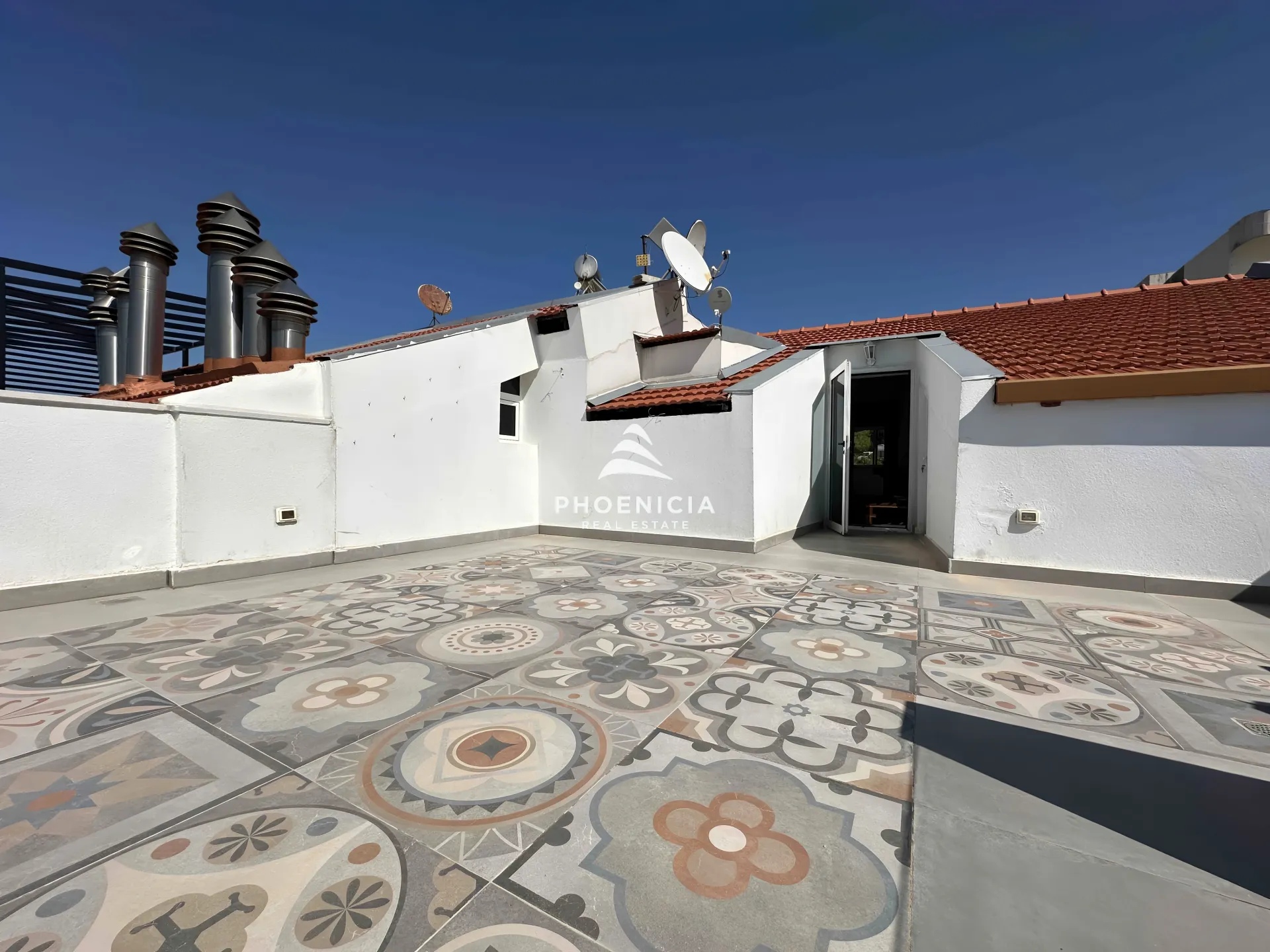 Apartment for Sale in Halat