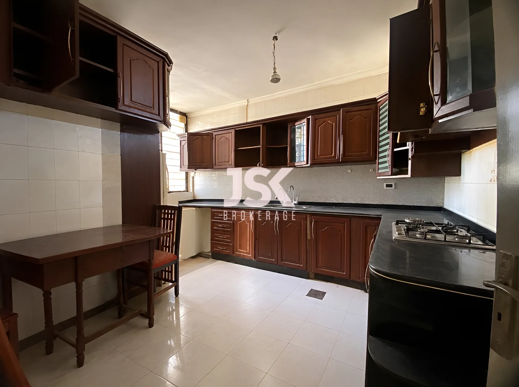 Apartment for Sale in Ras
