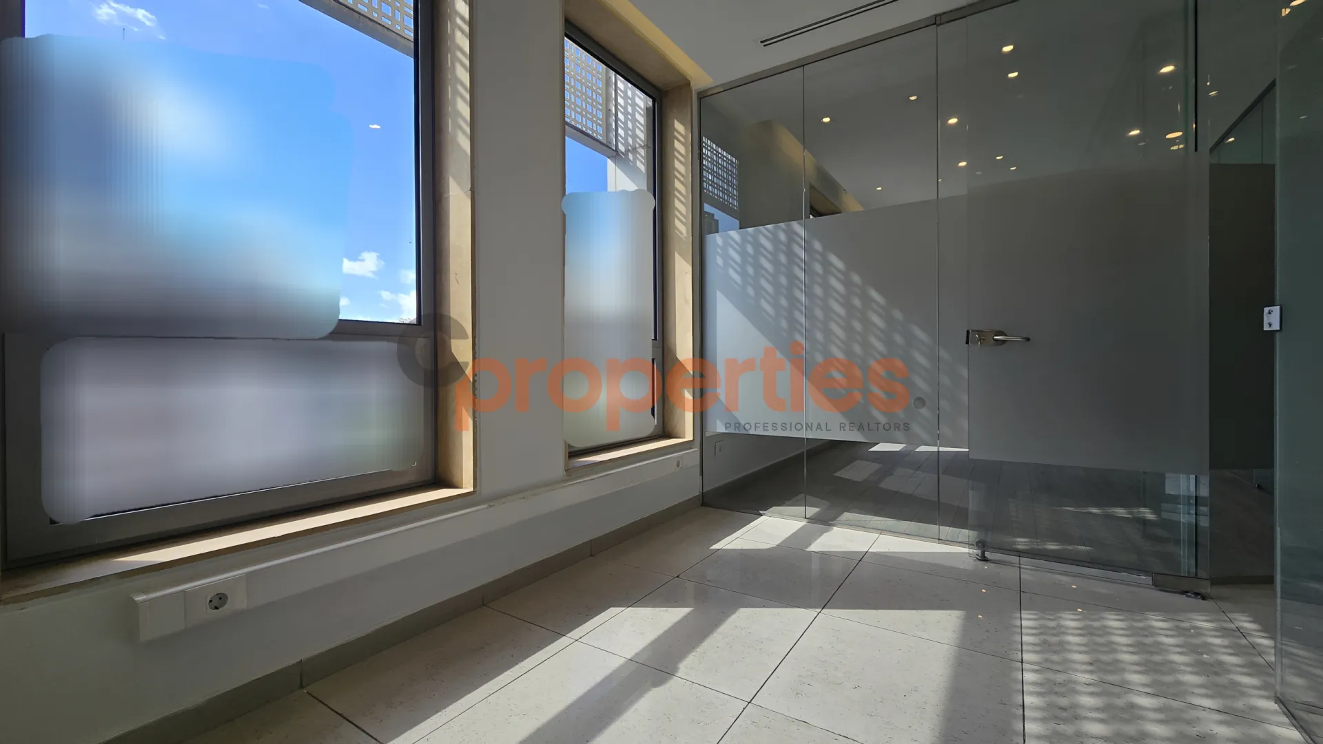 Office for Rent in Adliyeh
