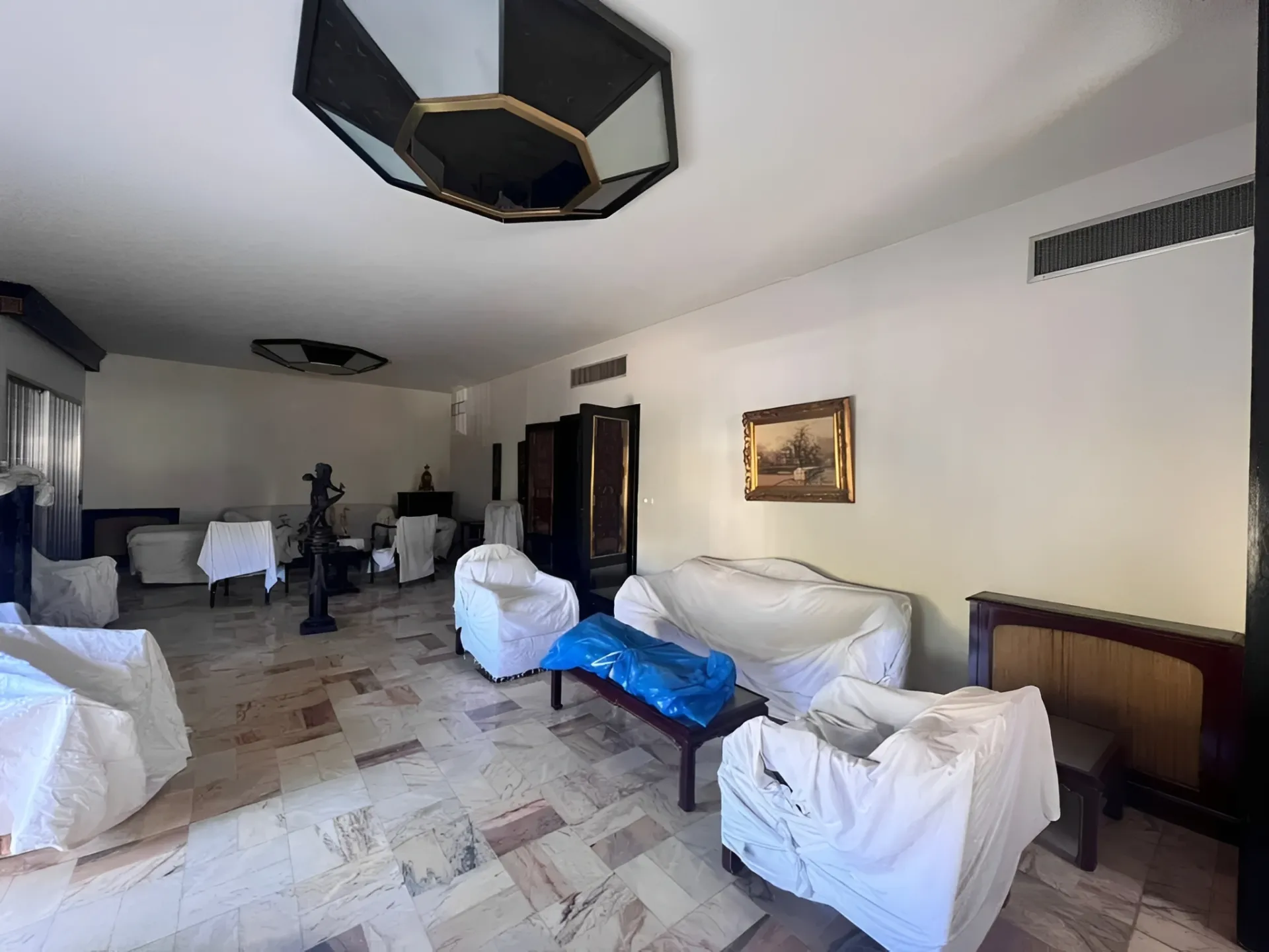 Apartment for Sale in Adonis - 4 bed, 3 bath