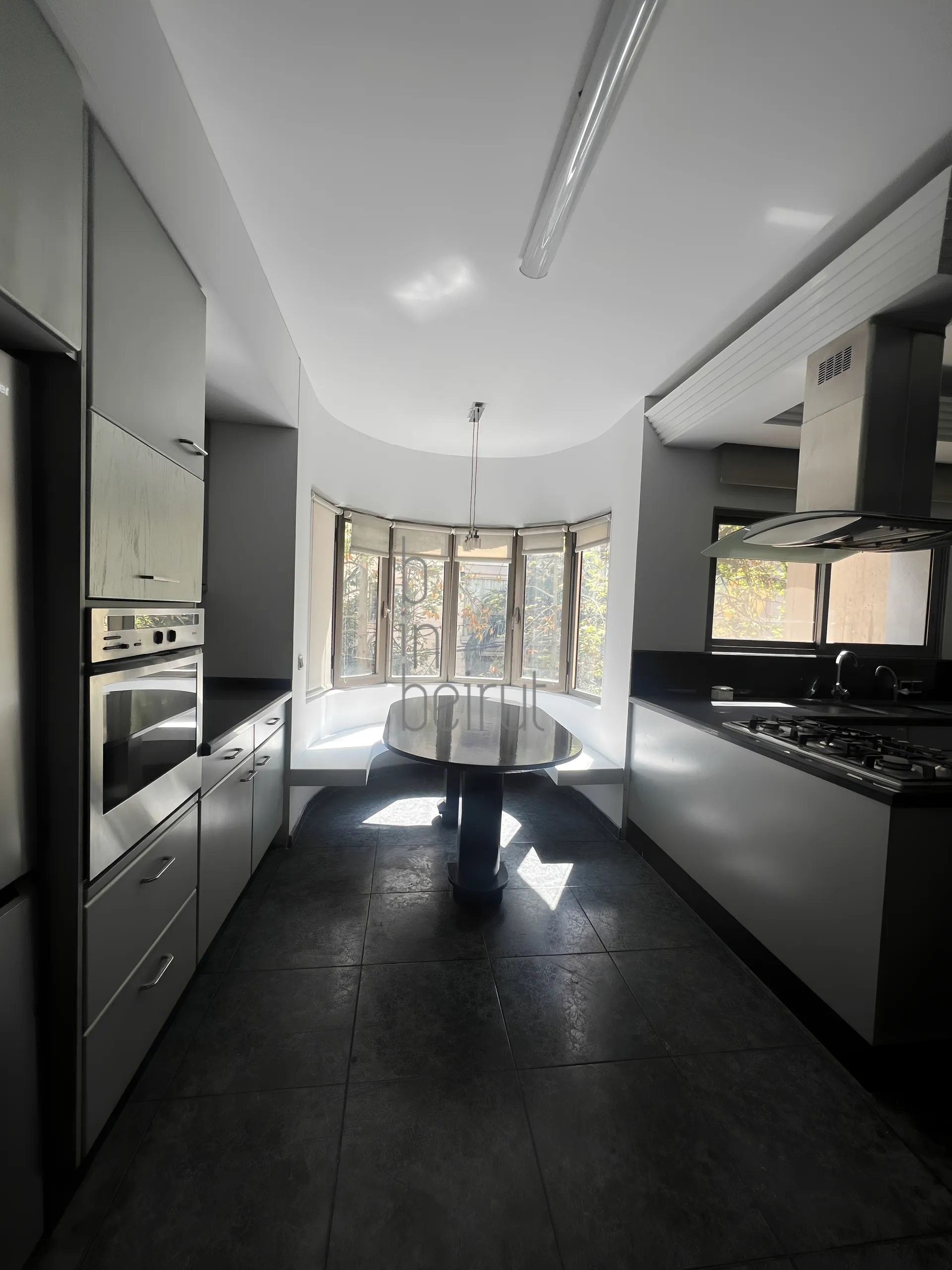 Apartment for Sale in Zarhat el Ihssan