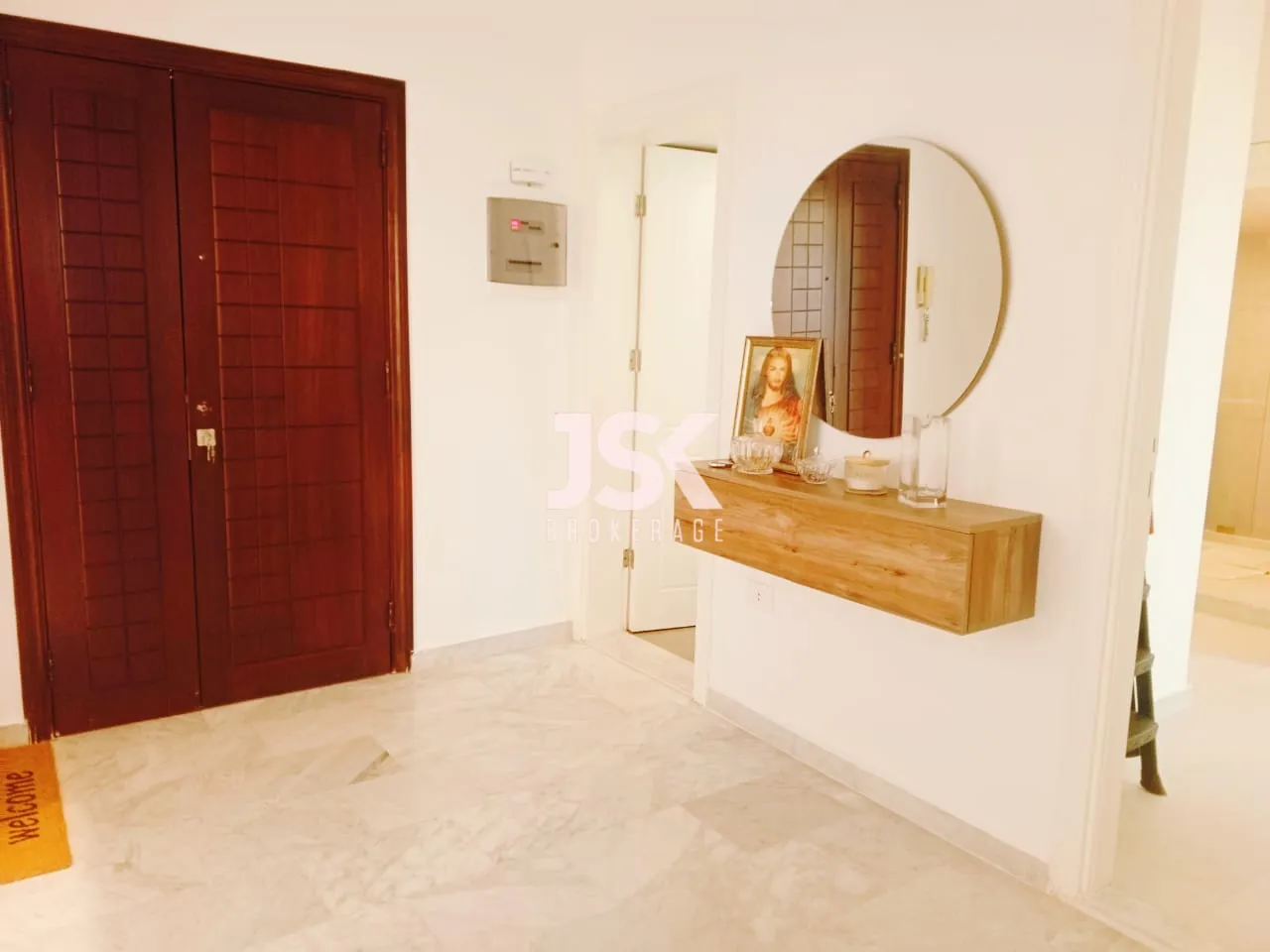Apartment for Sale in Safra