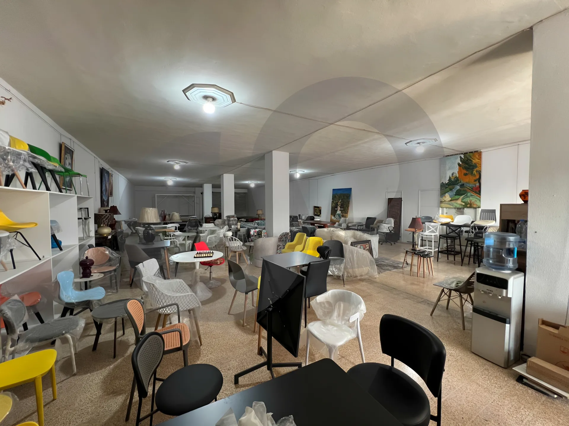 Commercial Property for Rent in Mkalles