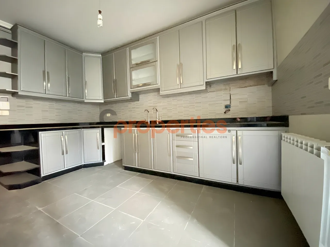 Apartment for Rent in Ain Najm