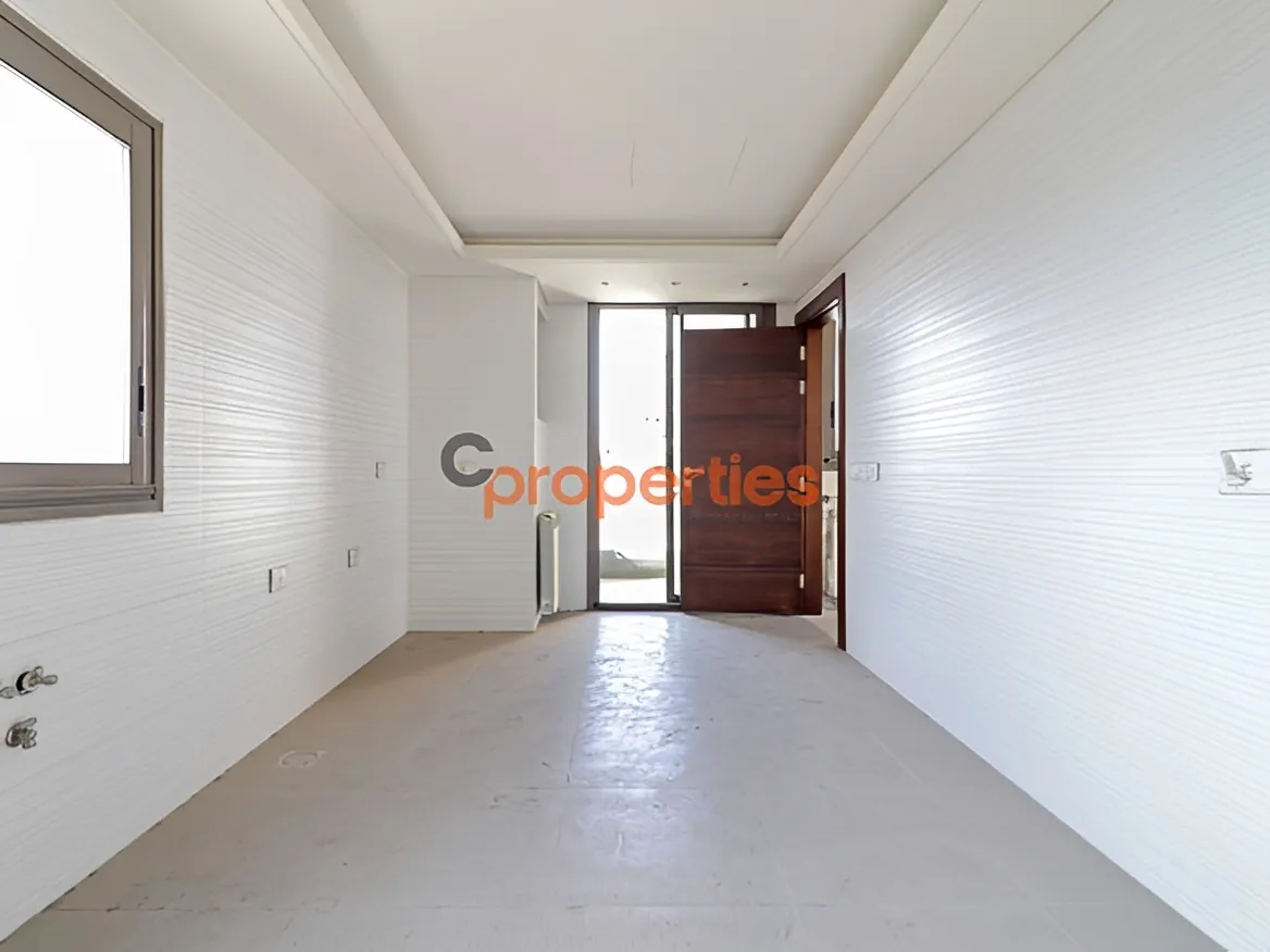 Apartment for Sale in Sioufi