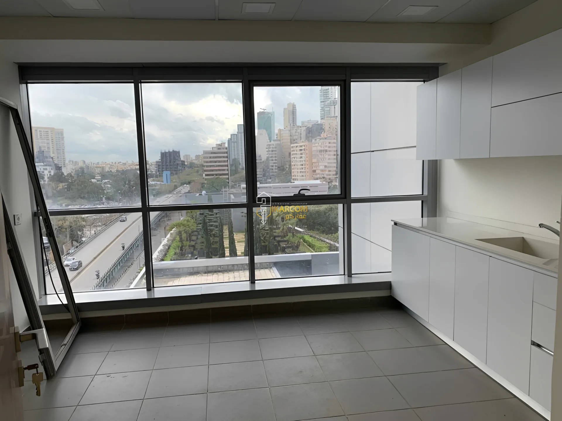 Office for sale in Achrafieh