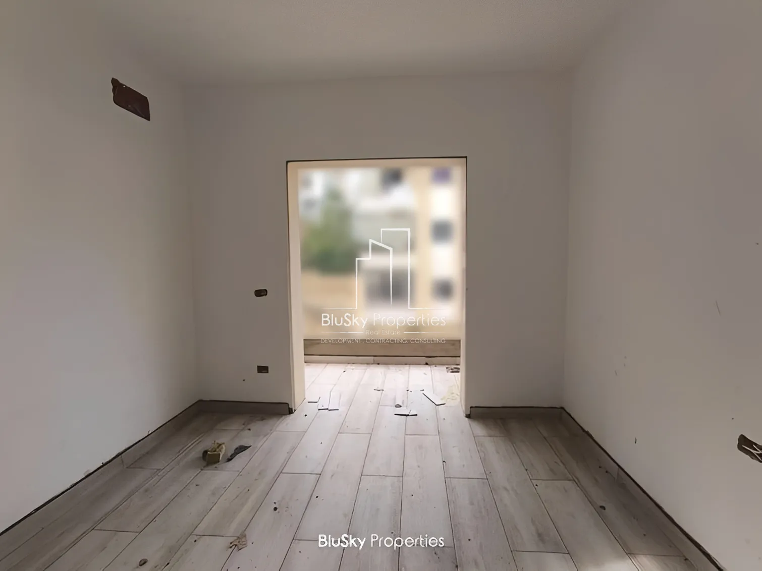 Apartment for Sale in Awkar