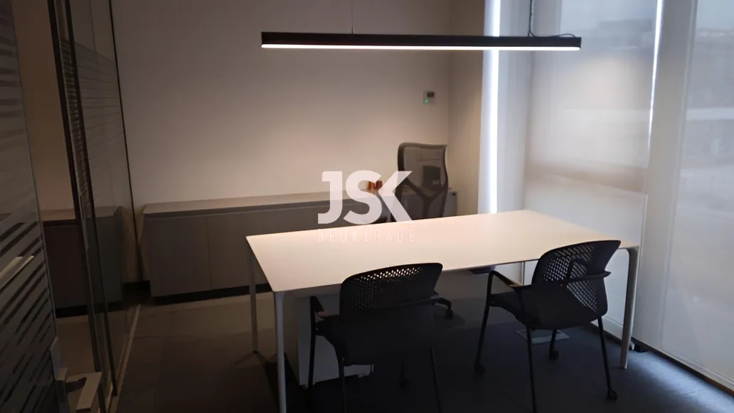 Office for rent in Dbayeh