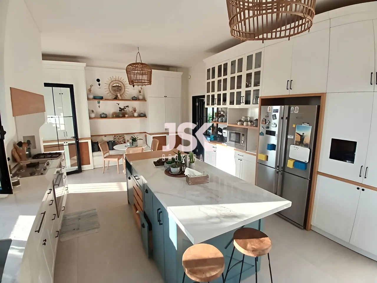 Villa for Sale in Roumieh