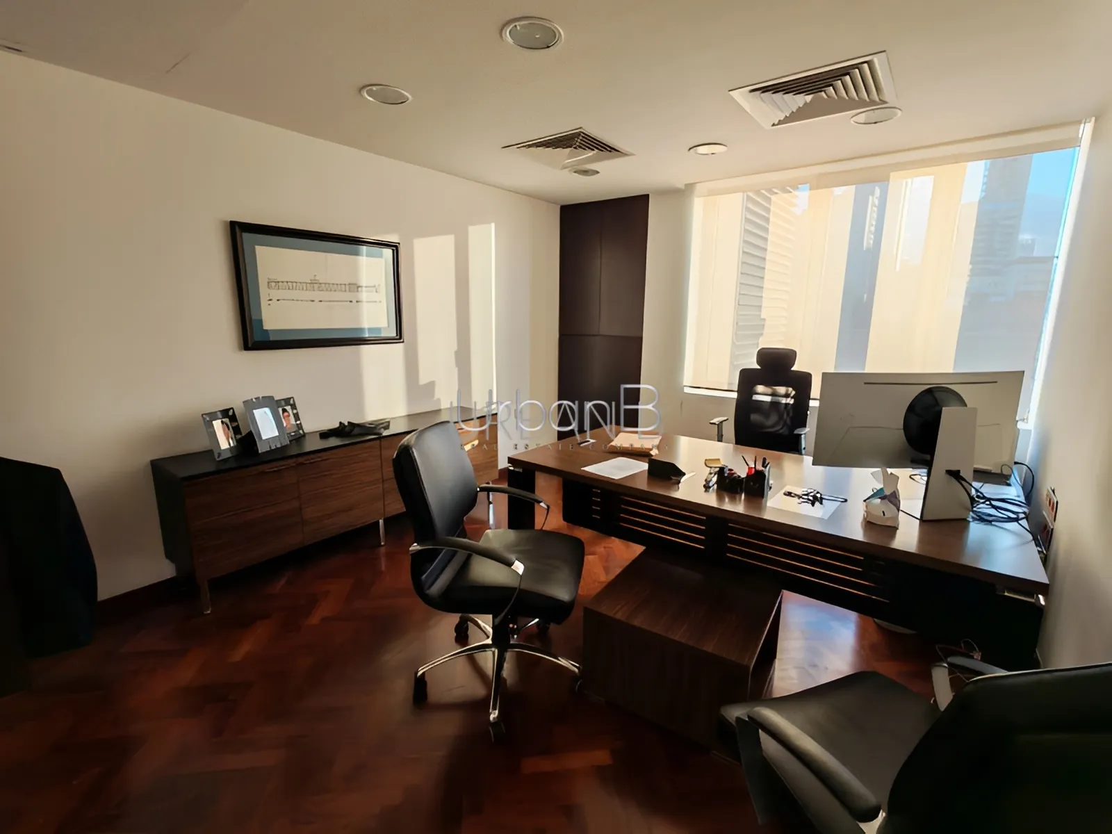 Office for Sale in Caree d'or, Achrafieh