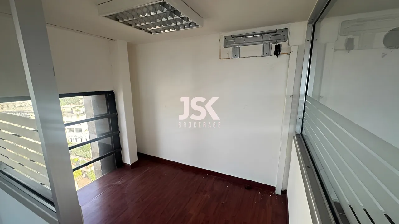 Office for Rent in Achrafieh