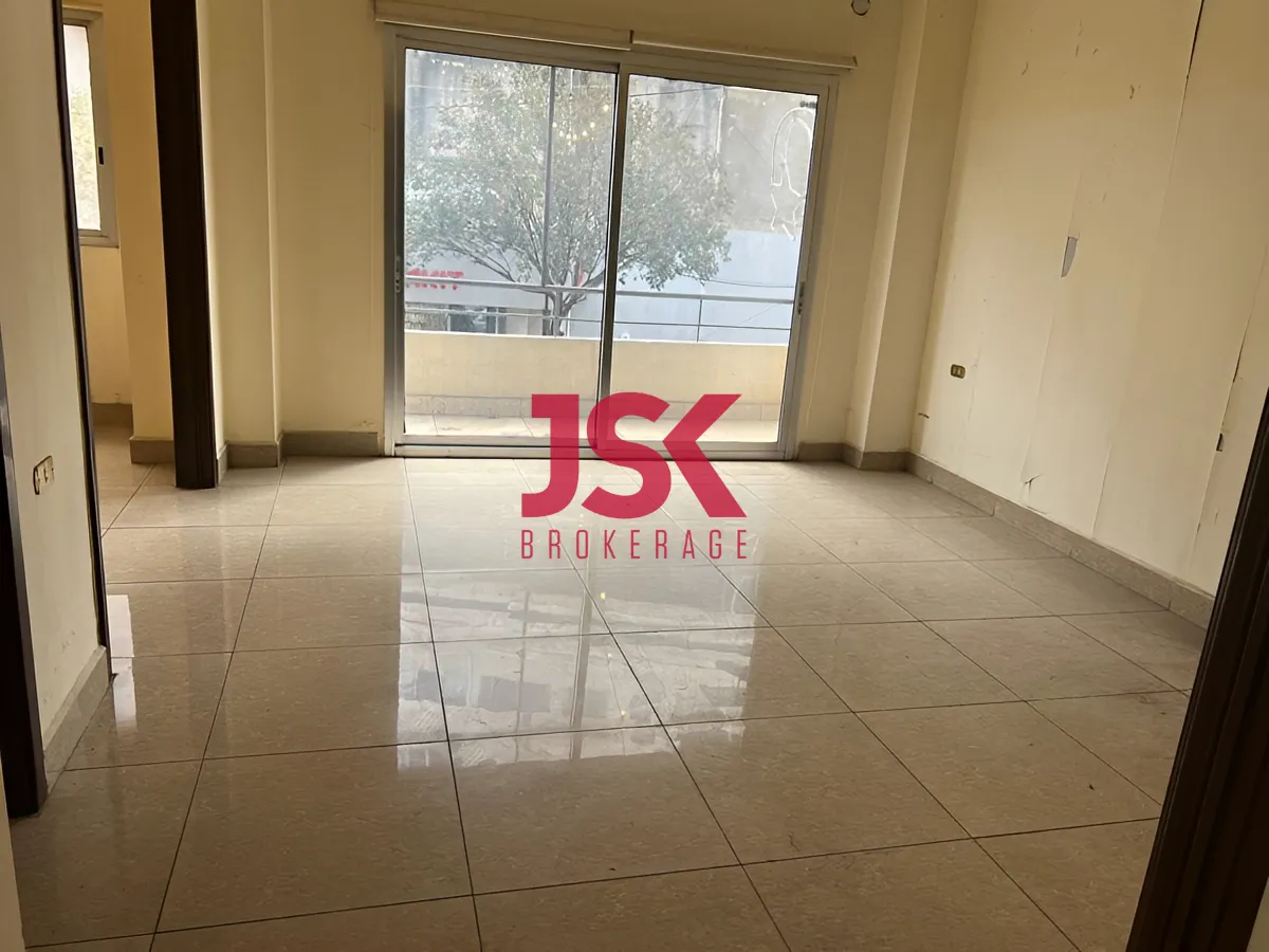 Office for rent in Aley