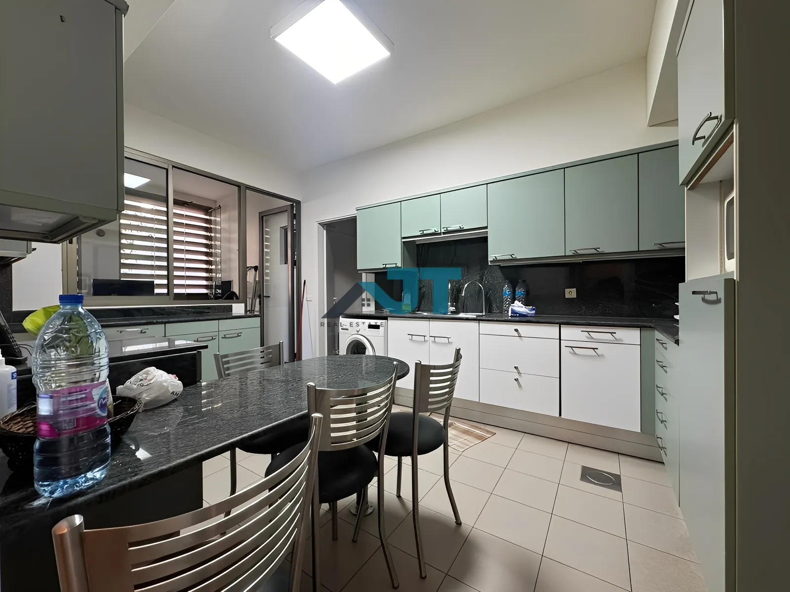 Apartment for Rent in Caree d'or, achrafieh - 3 bed, 3.0 bath