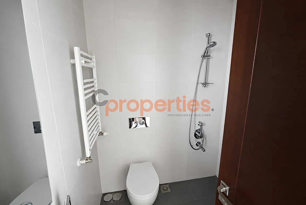 Apartment for Sale in Saifi Village
