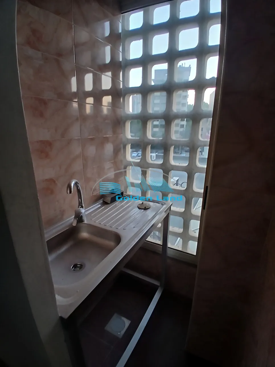 Office for Rent in Sin El Fil
