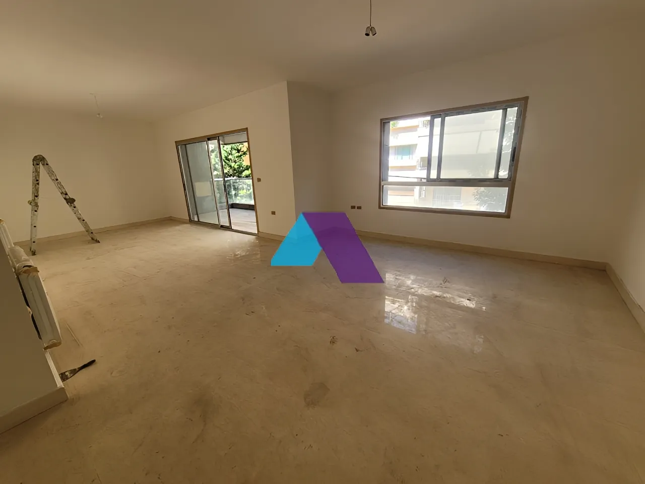 Apartment for Sale in Mar Takla - 3 bed, 4 bath