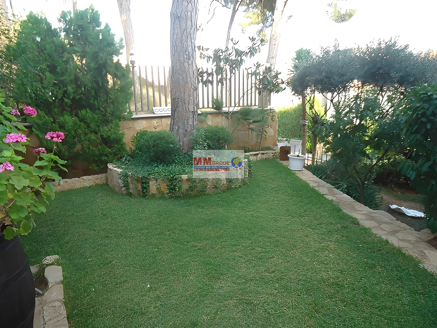 Villa for Sale in Beit Meri