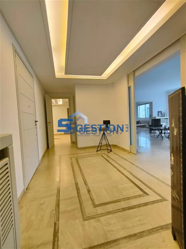 Apartment for Rent in Achrafieh - 4 bed, 3 bath