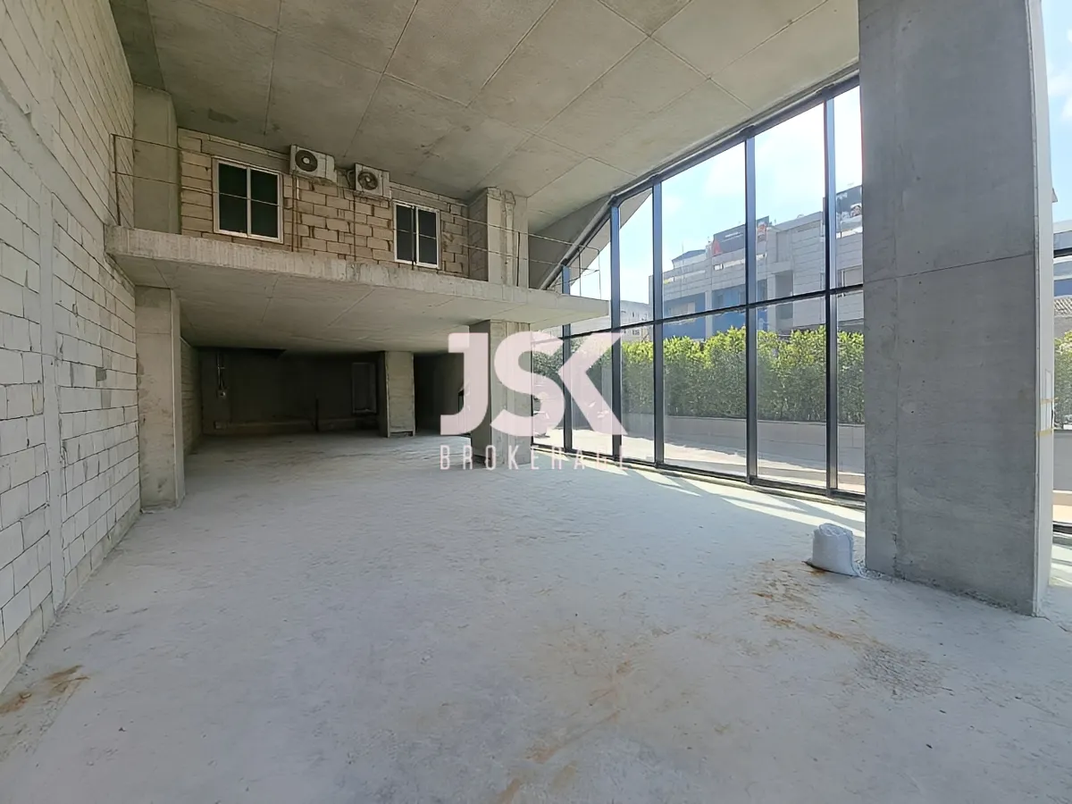 Commercial property for Rent in Baouchriyeh, Lebanon