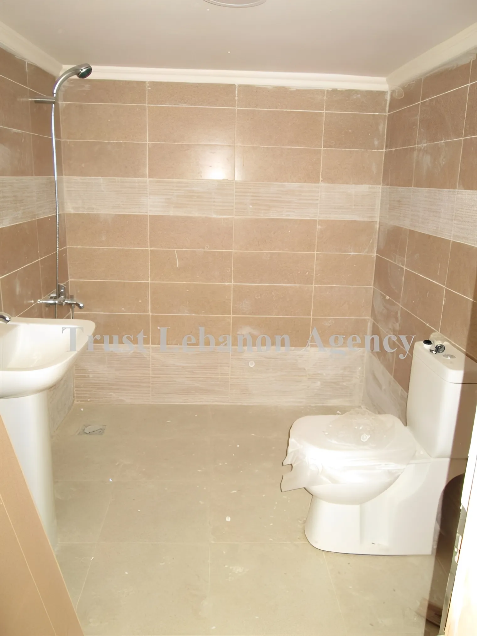 Apartment for Sale in Metn Mar Roukoz Lebanon - 3 bed, 3 bath