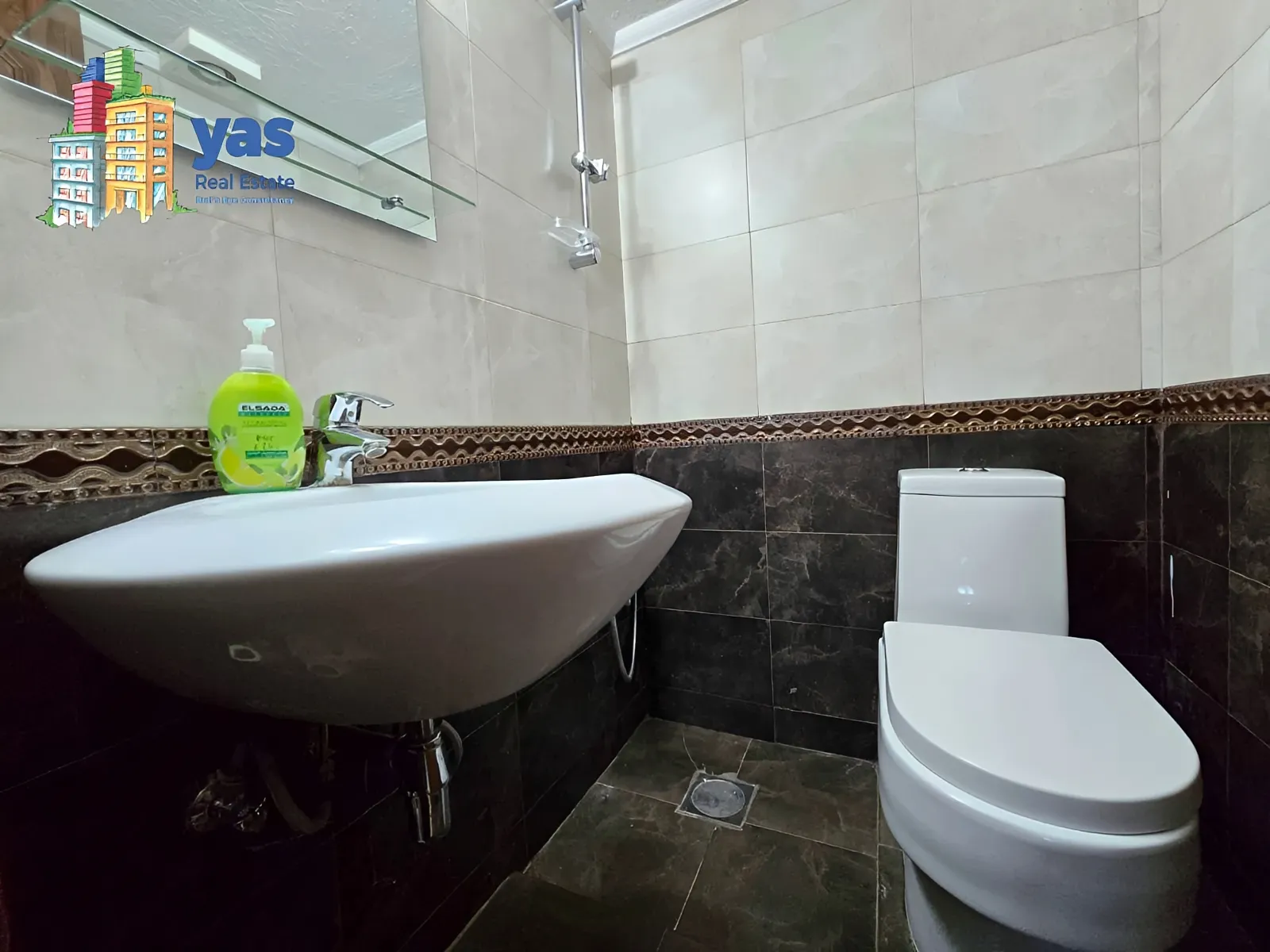 Apartment for Rent in Aayoun El Siman