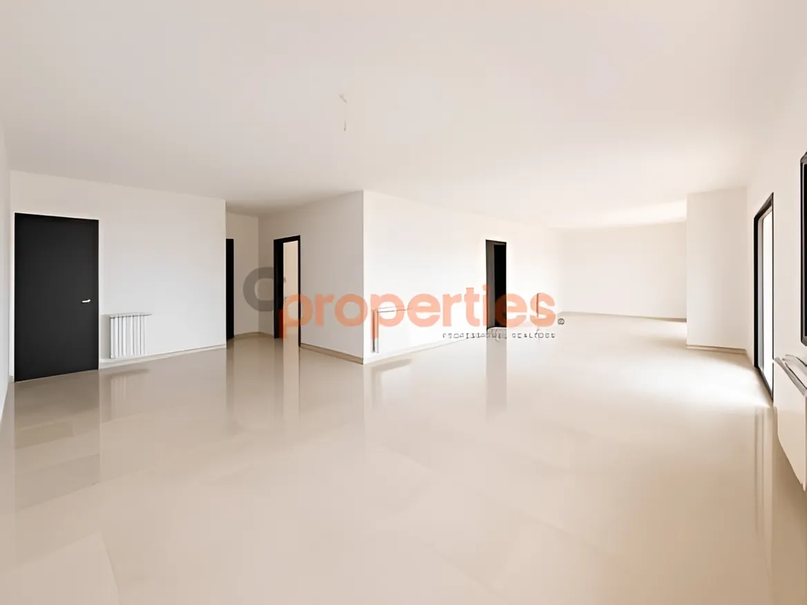 Apartment for Sale in Kfar Hbab