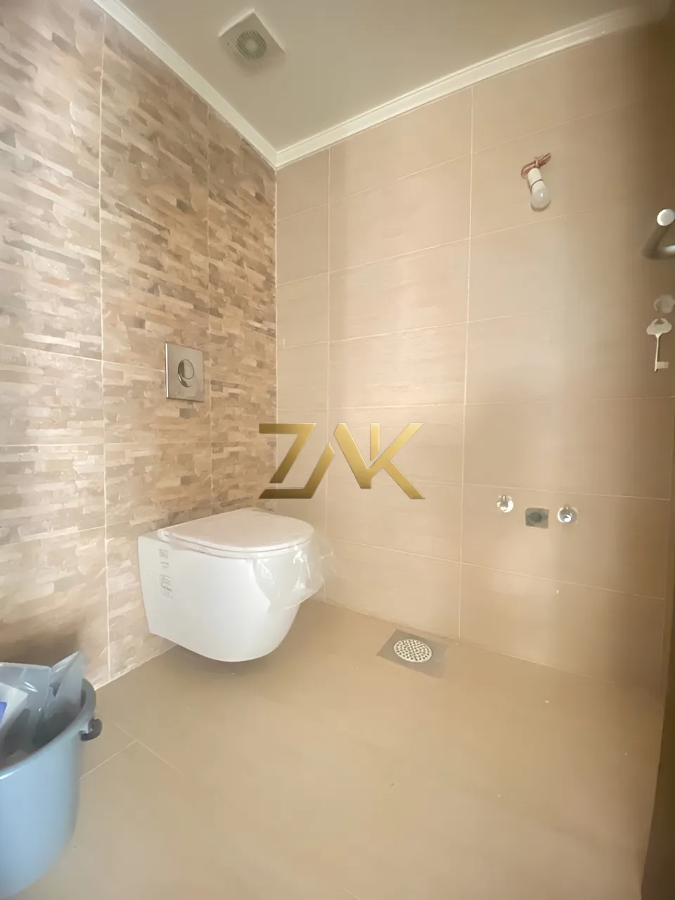 Apartment for Sale Adonis - 3 bed, 4 bath