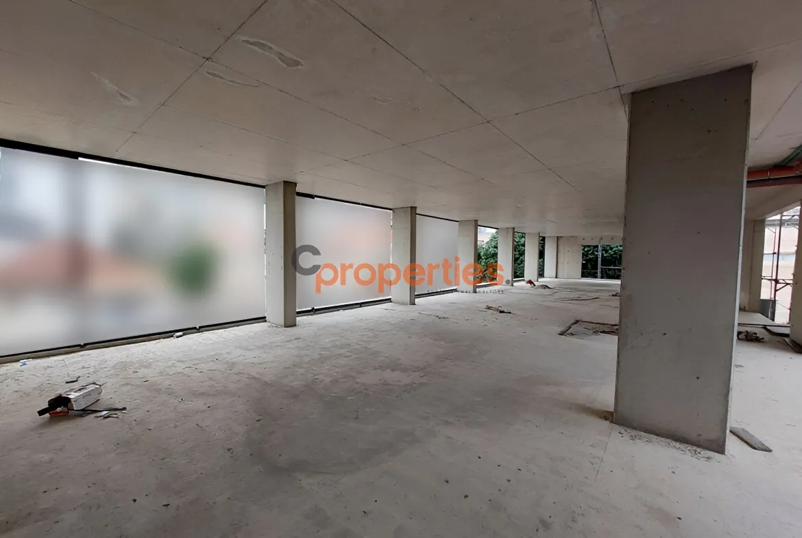 Showroom for Rent in Jal El Dib