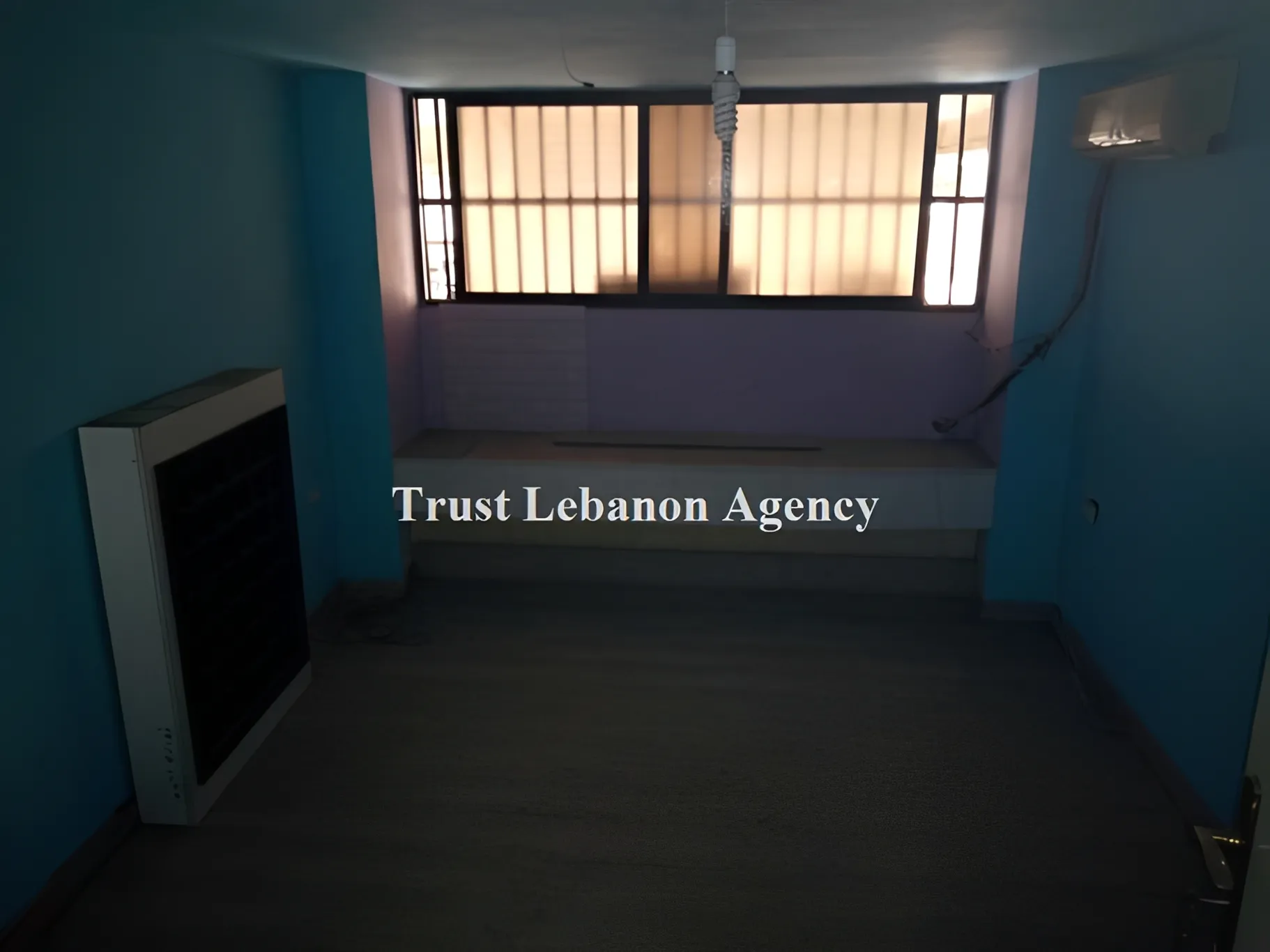 Shop for sale in Baabda, Ain Al Remmeneh